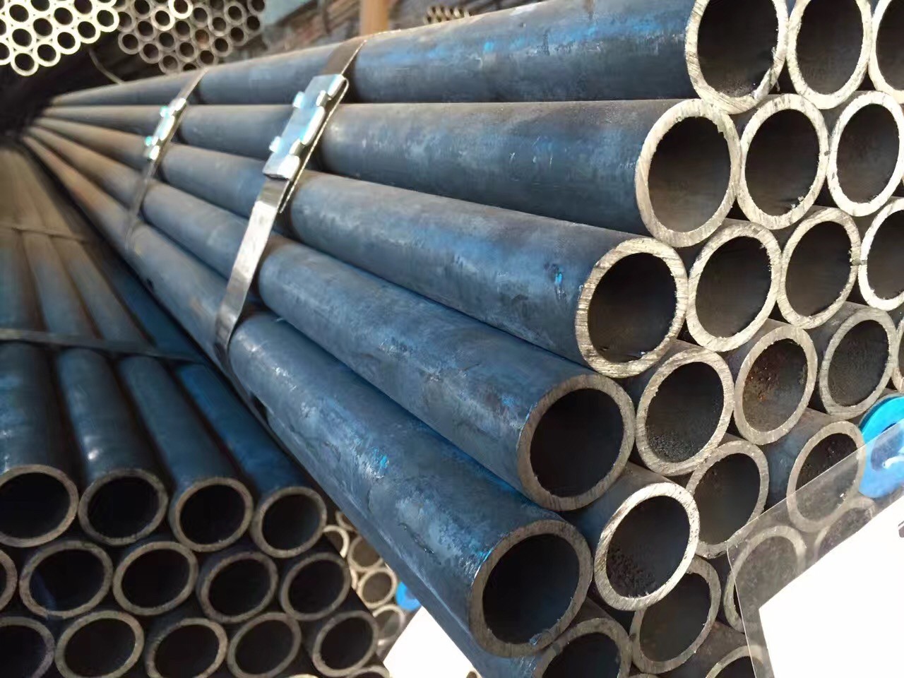 管子Φ63.5×4 ，材質12Cr1MoVG，用于低溫再熱器